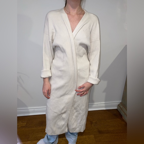 Long Knitted Cardigan - Picture 1 of 3